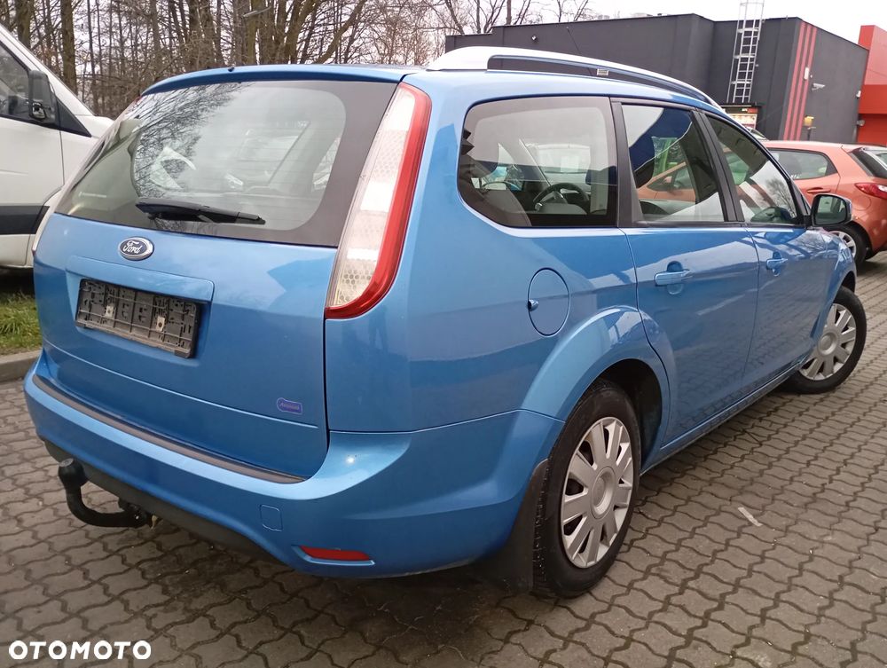 Ford Focus 1.6 16V Trend - 15