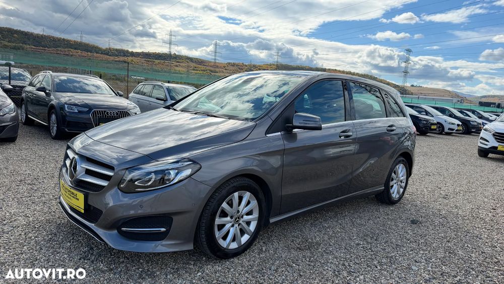 Mercedes-Benz B 180 d 7G-DCT AMG Line - 19