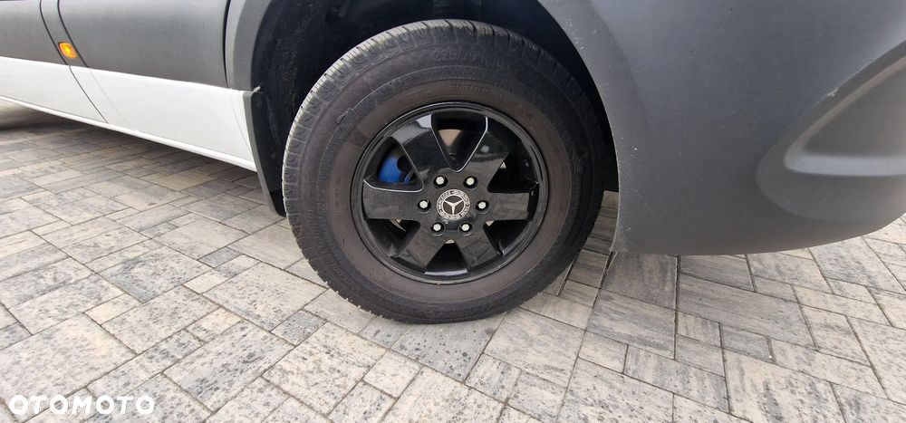 Mercedes-Benz Sprinter - 7