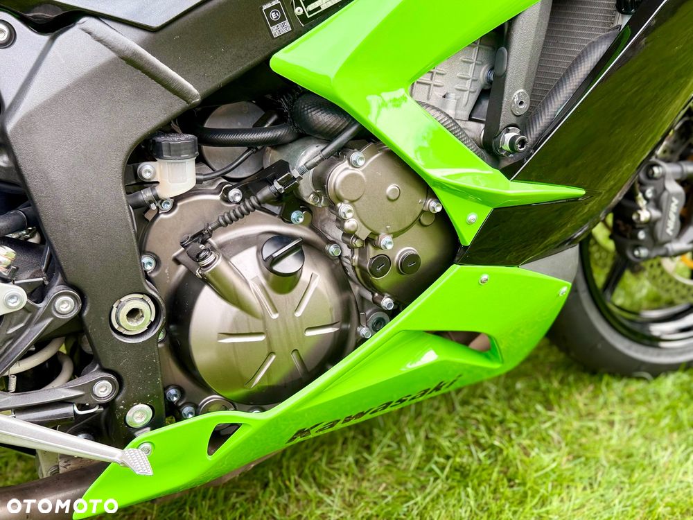 Kawasaki ZXR - 8