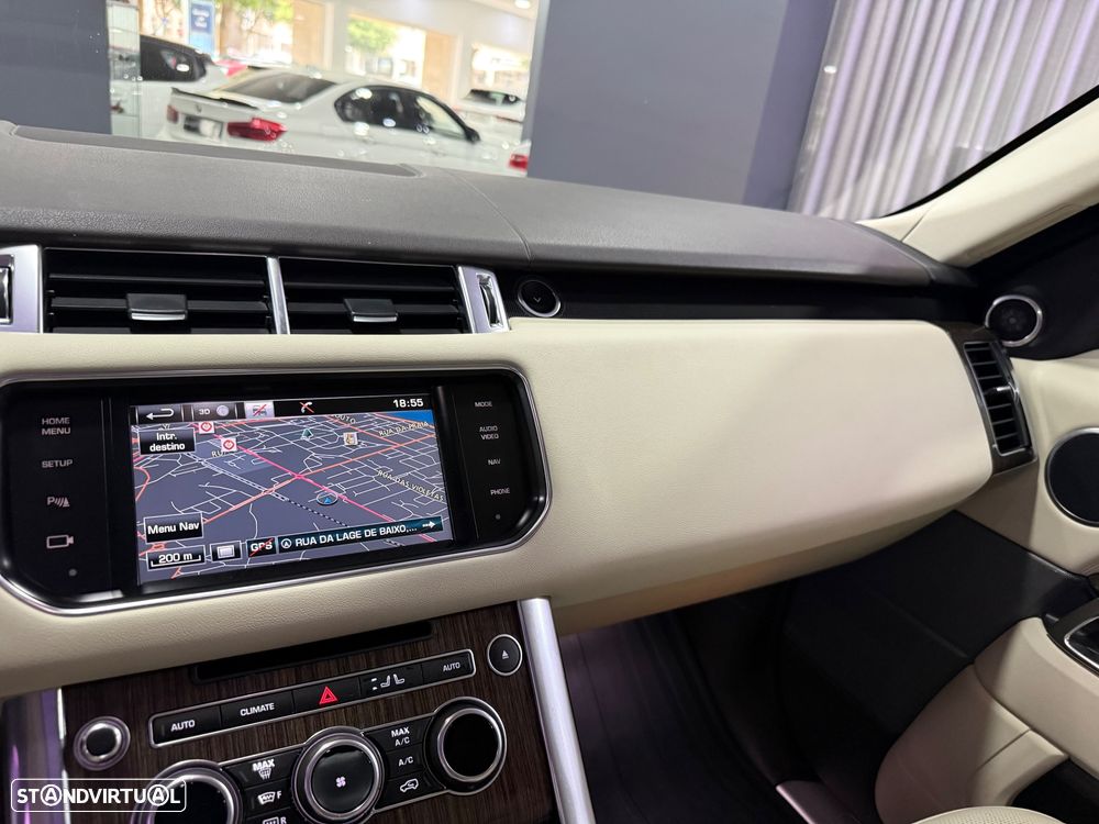Land Rover Range Rover Sport 3.0 TDV6 HSE Dynamic - 24