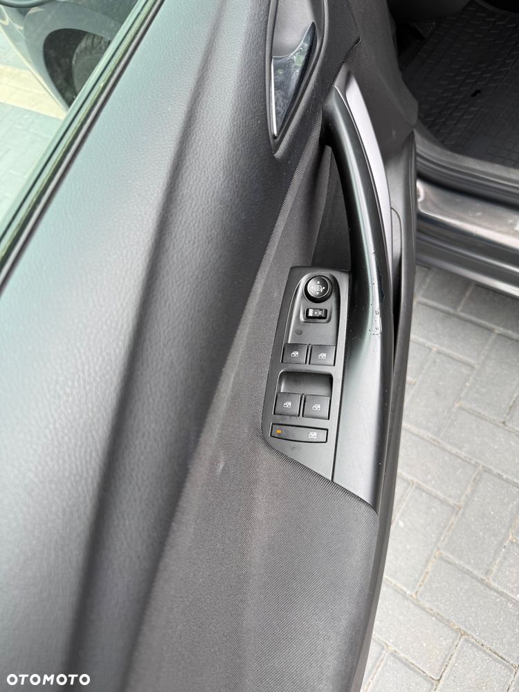 Opel Astra 1.6 CDTI Enjoy S&S - 21