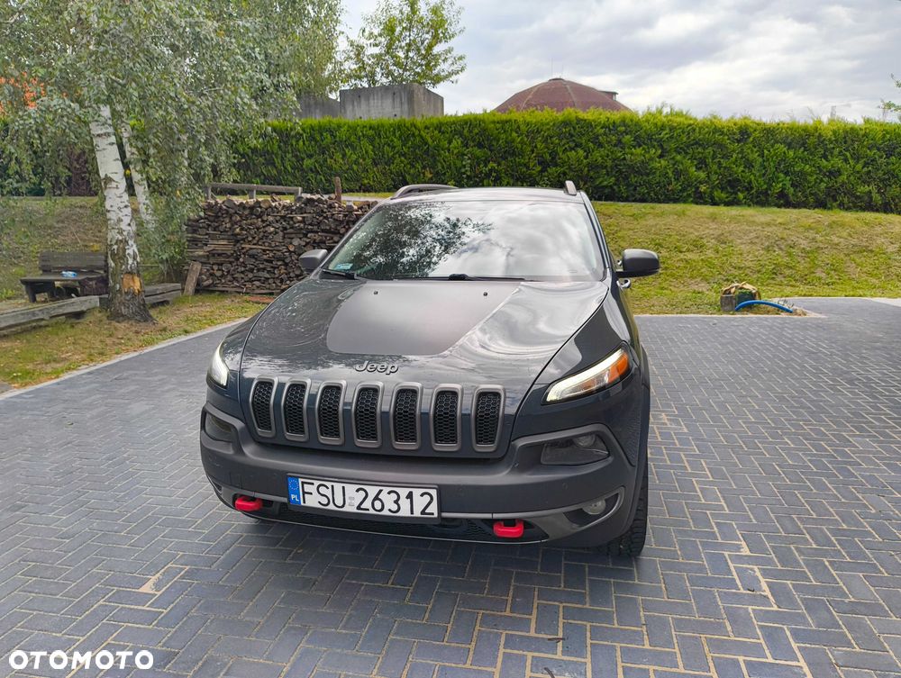 Jeep Cherokee - 2