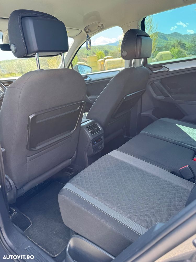 Volkswagen Tiguan 2.0 TDI SCR 4MOTION (BlueMotion Tech) Comfortline - 13