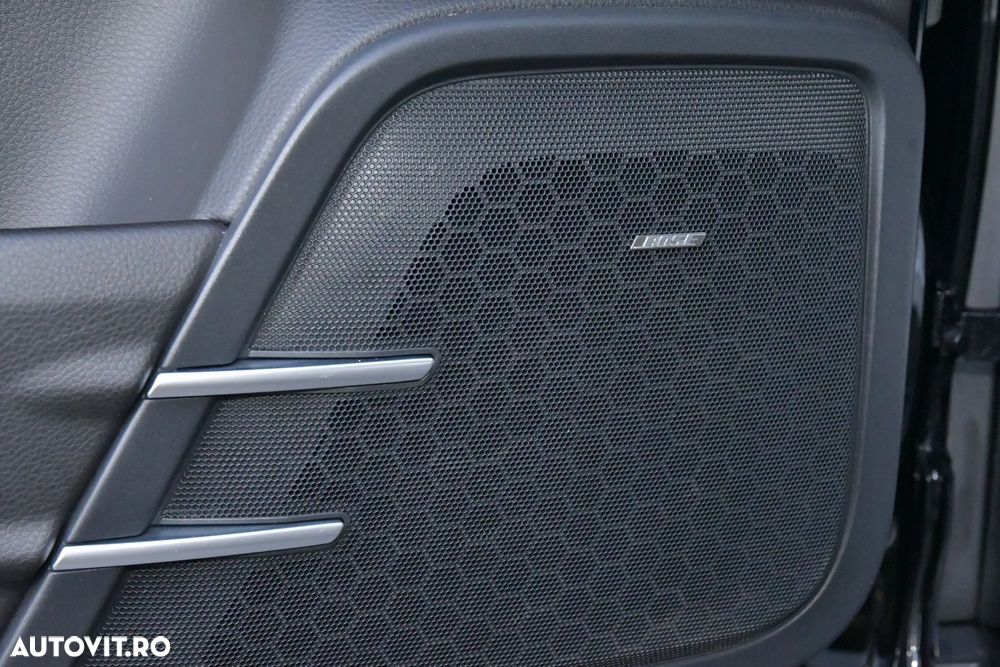 Porsche Cayenne 3.0 L - 13