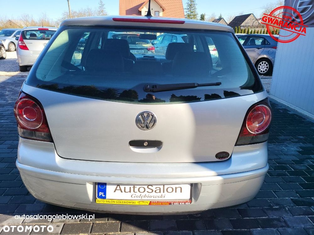 Volkswagen Polo - 8