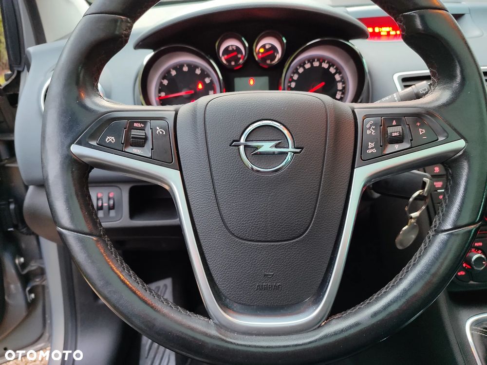 Opel Meriva - 17