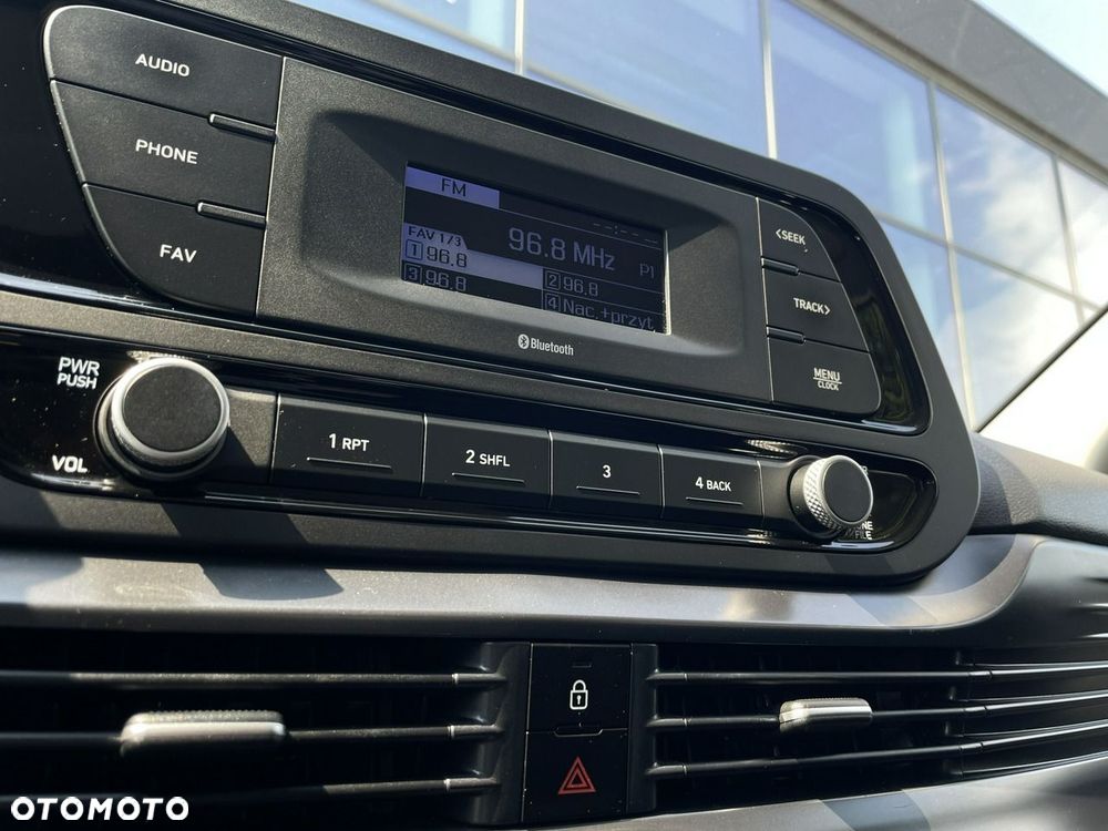 Hyundai i20 - 16