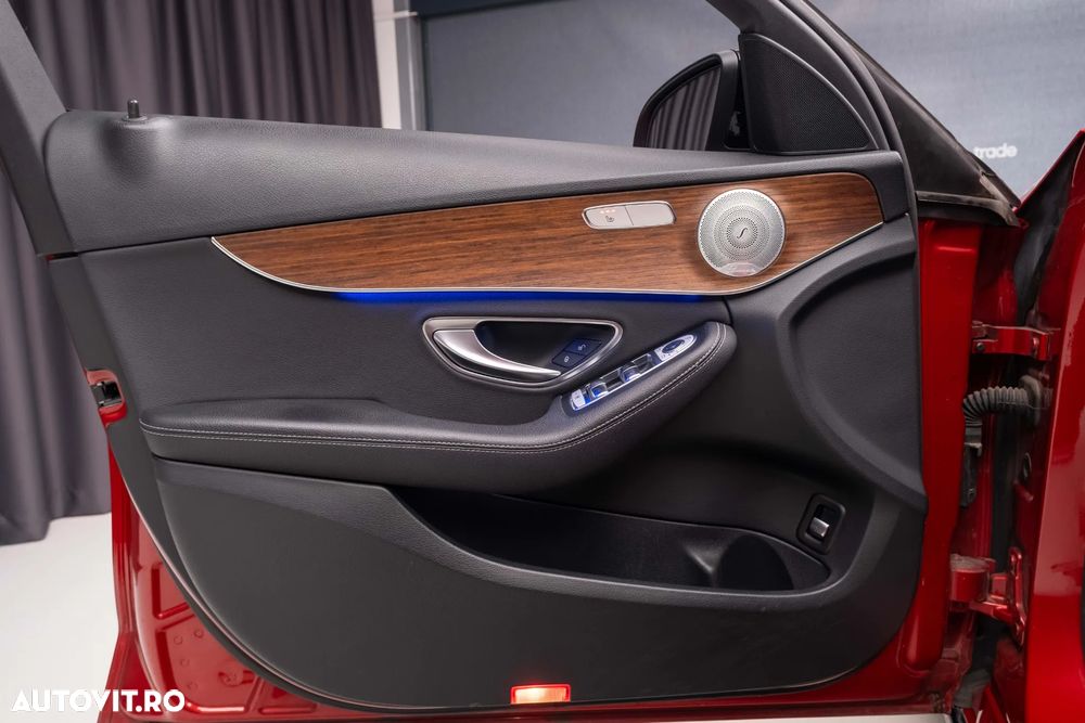 Mercedes-Benz C 180 9G-TRONIC Avantgarde - 22