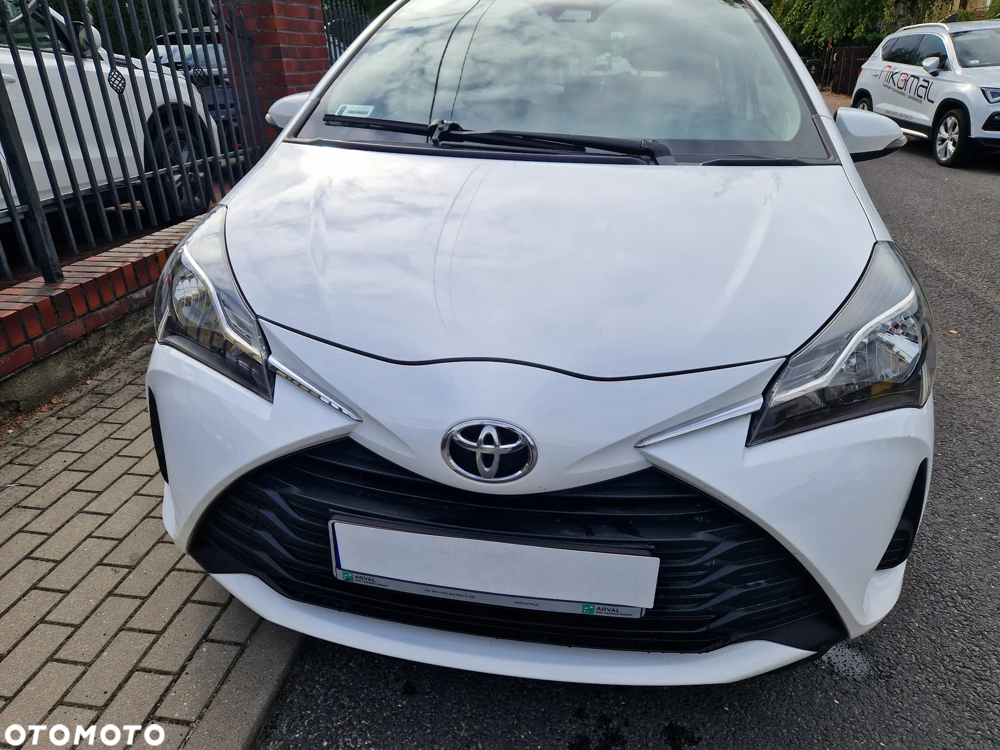 Toyota Yaris - 9