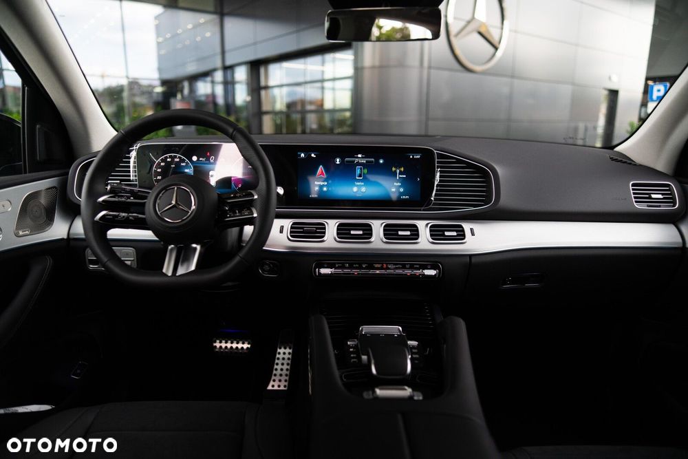 Mercedes-Benz GLE - 23