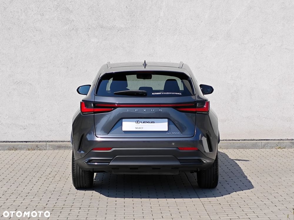 Lexus NX 350h Omotenashi AWD - 9