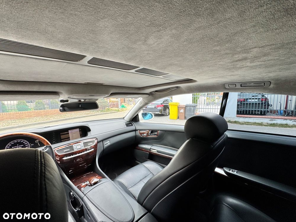 Mercedes-Benz CL 500 7G-TRONIC - 23