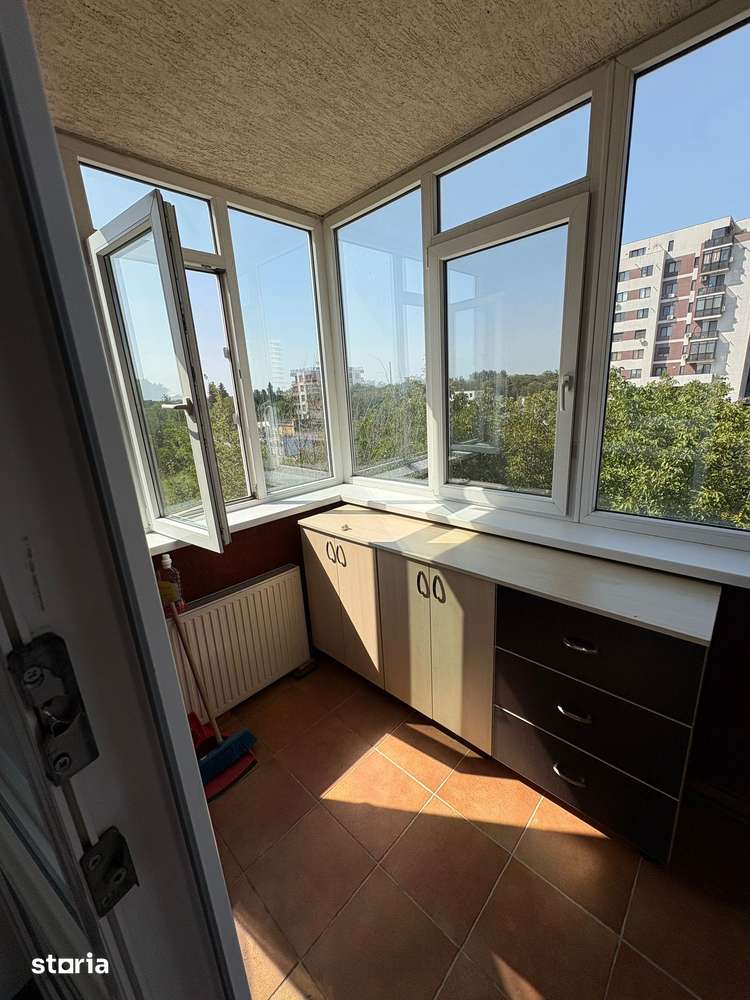 Apartament 3 camere, Ghencea, curte împrejmuită — fotografia 3