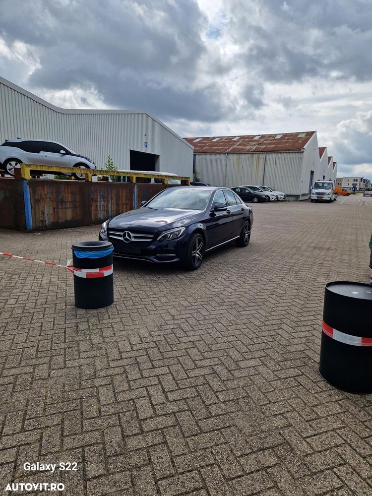 Mercedes-Benz C 180 Exclusive - 3
