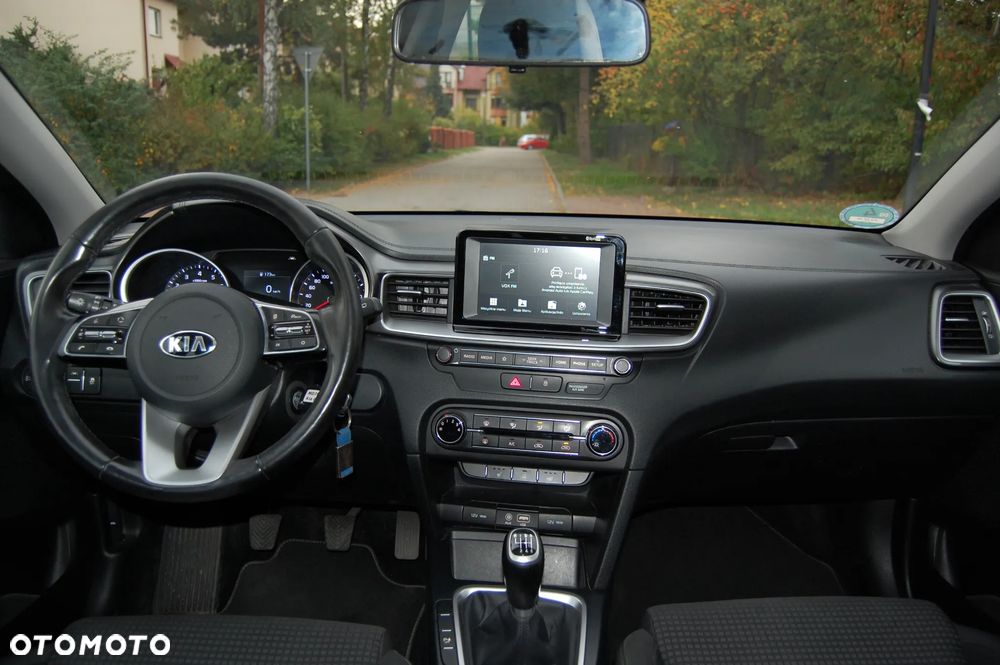 Kia Ceed 1.4 Edition 7 - 37