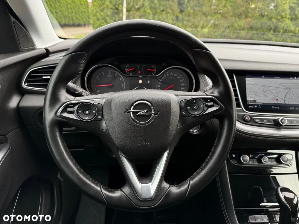 Opel Grandland X 1.6 T Ultimate S&S - 21