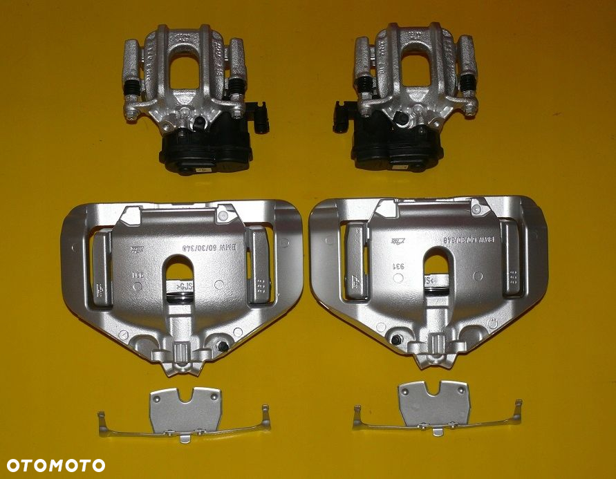 ZACISKI LEWY PRAWY PRZÓD TYŁ BMW SERIA 5 F10 F11 348/30 330/20mm 10-17r - 14