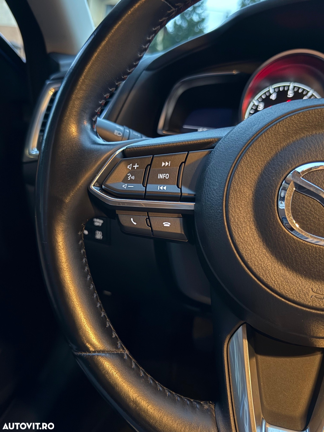 Mazda 3 SKYACTIV-G 165 Exclusive-Line - 26
