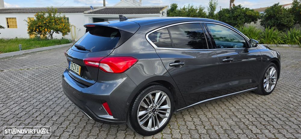 Ford Focus 1.5 EcoBoost Vignale - 2