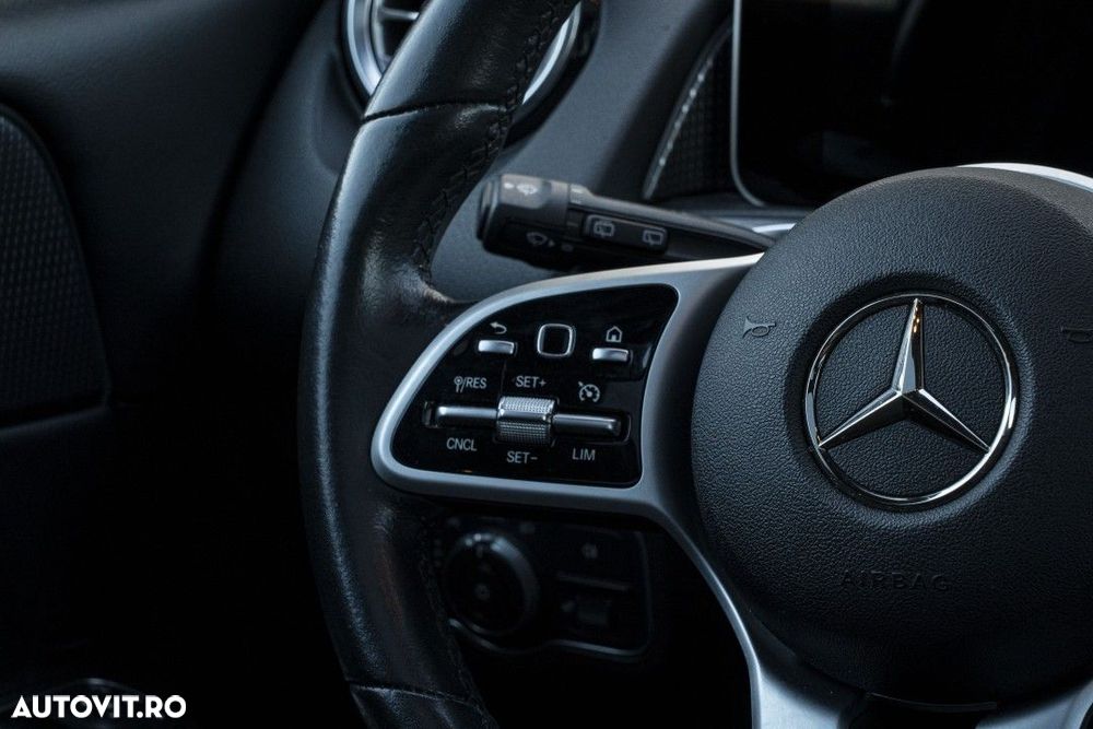 Mercedes-Benz GLB - 19