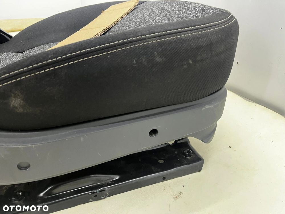 Fotele Citroen Jumper Ducato Boxer LIFT 14r.- Movano C 22r.- lewy przedni fotel kierowcy EUROPA lewy - 18