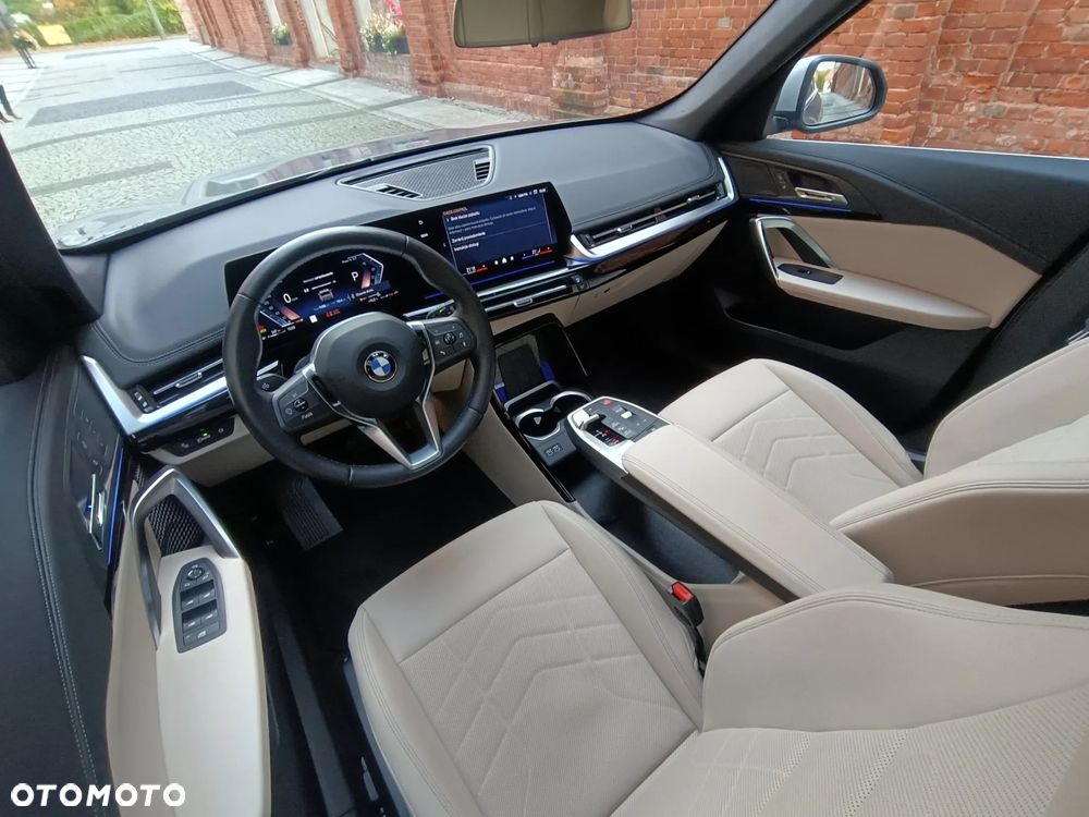 BMW X1 - 23