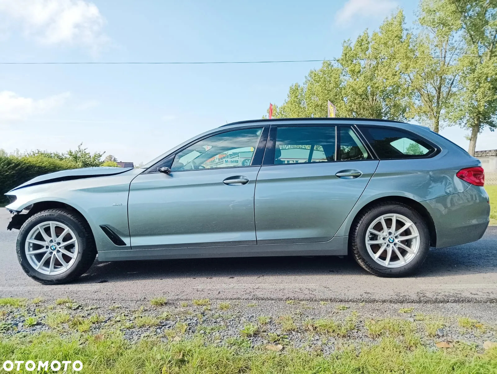 BMW Seria 5 520i - 4
