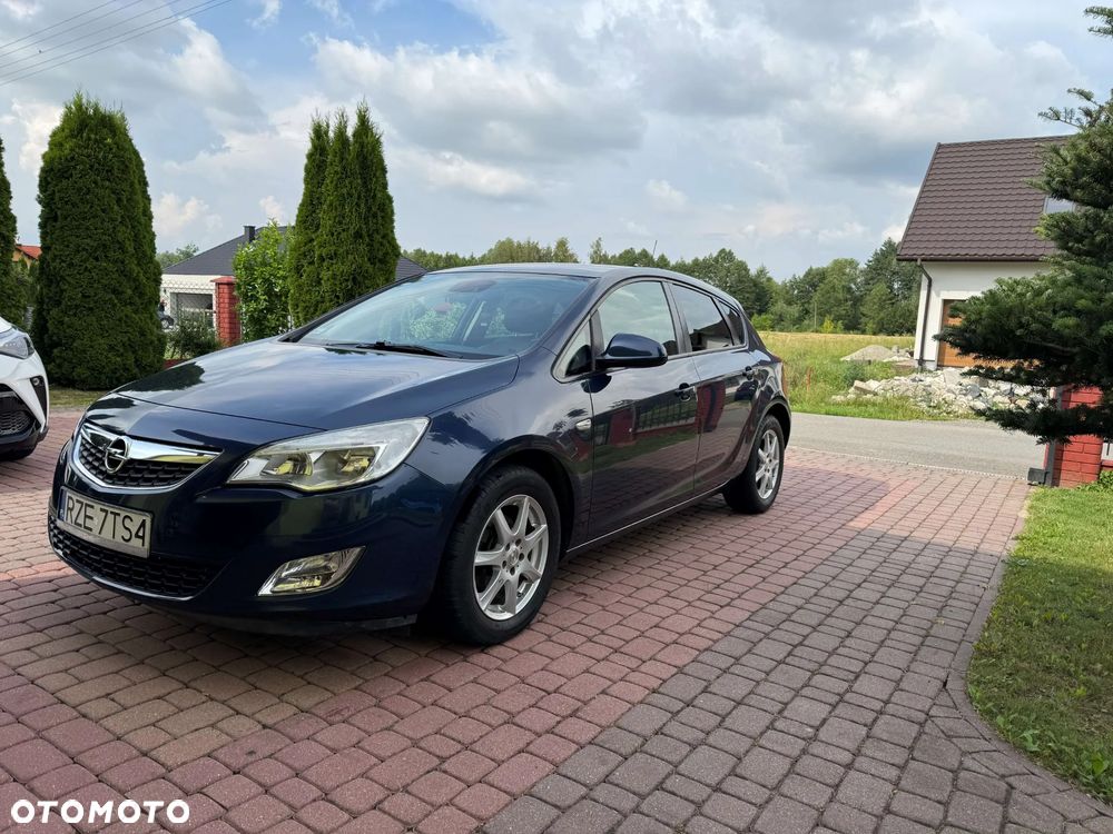 Opel Astra 1.6 - 4