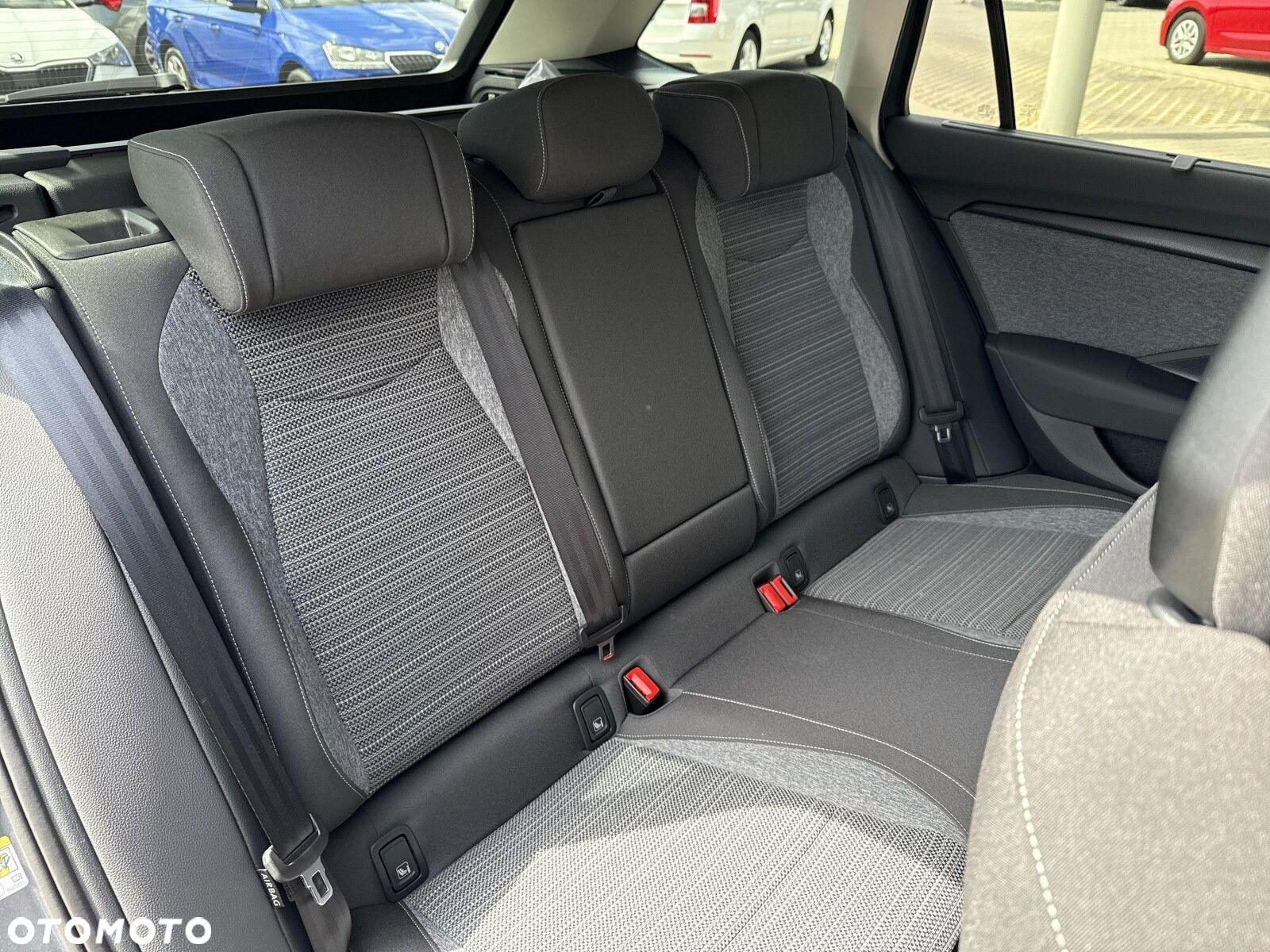 Skoda Superb 1.5 TSI Plug-in Hybrid Edition 130 DSG - 35