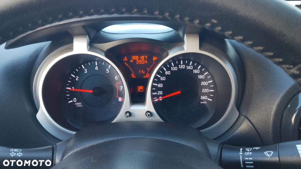 Nissan Juke 1.6 Xtronic Acenta - 11