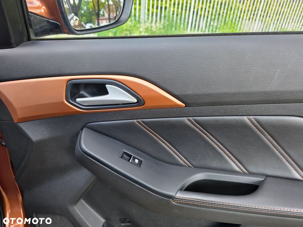 BAIC Senova X35 - 37