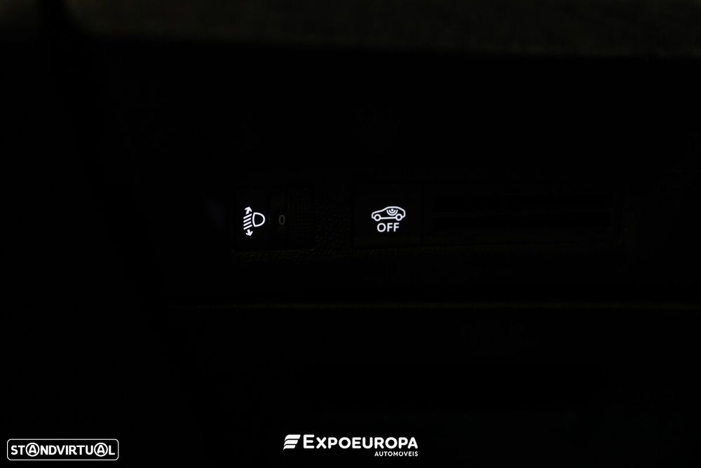 Peugeot 3008 1.2 Hybrid Allure Pack e-DCS6 - 24