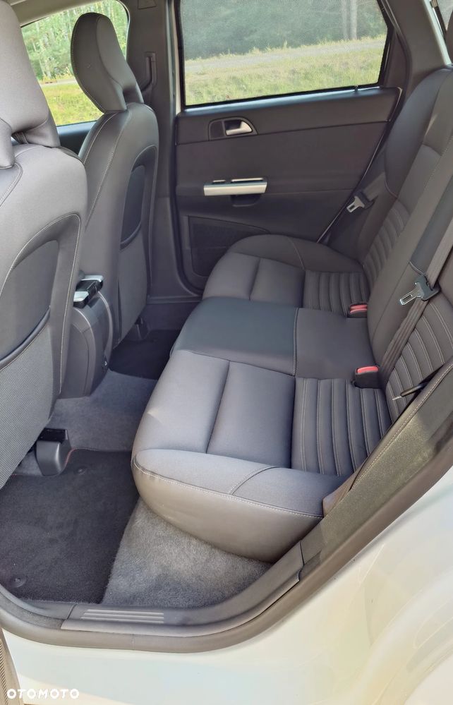 Volvo V50 D2 - 12