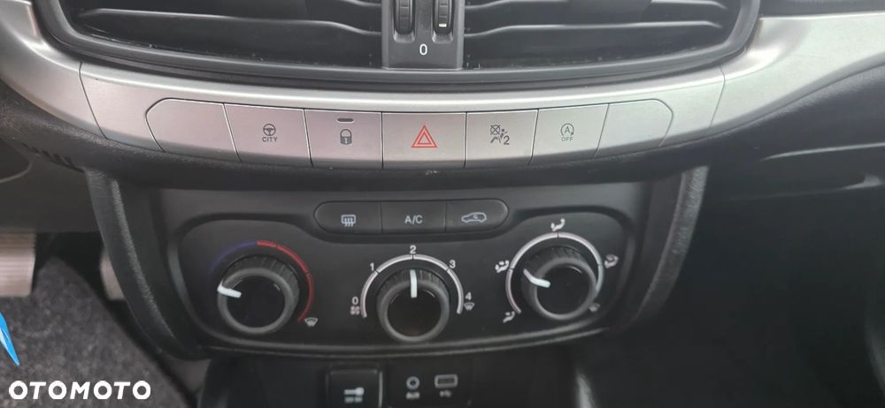 Fiat Tipo 1.4 T-Jet Easy - 35
