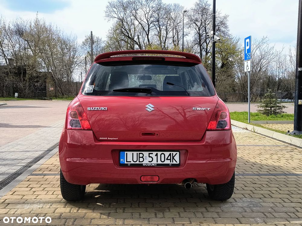 Suzuki Swift 1.3 DDiS Comfort - 6
