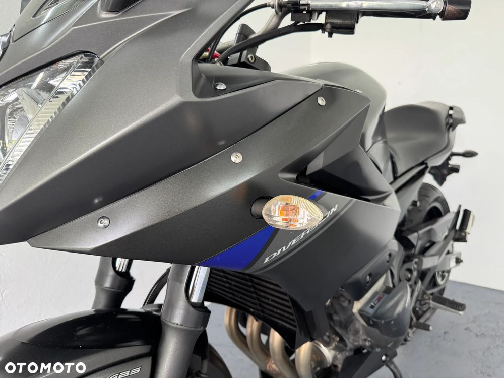 Yamaha XJ - 35