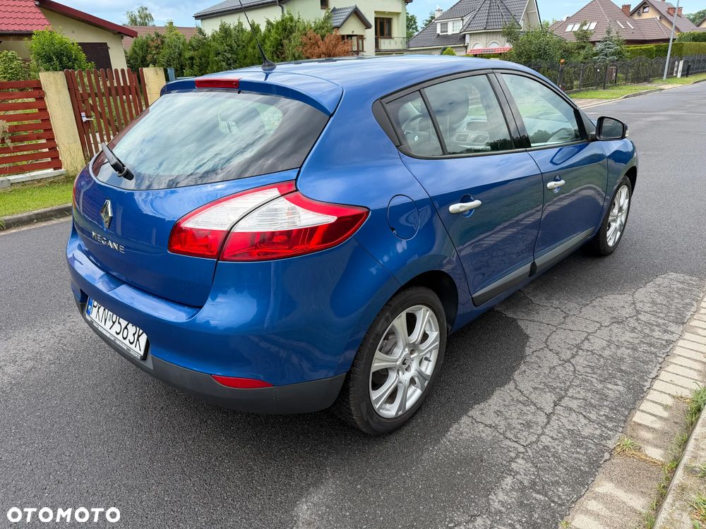 Renault Megane 2.0 140 CVT Dynamique - 19