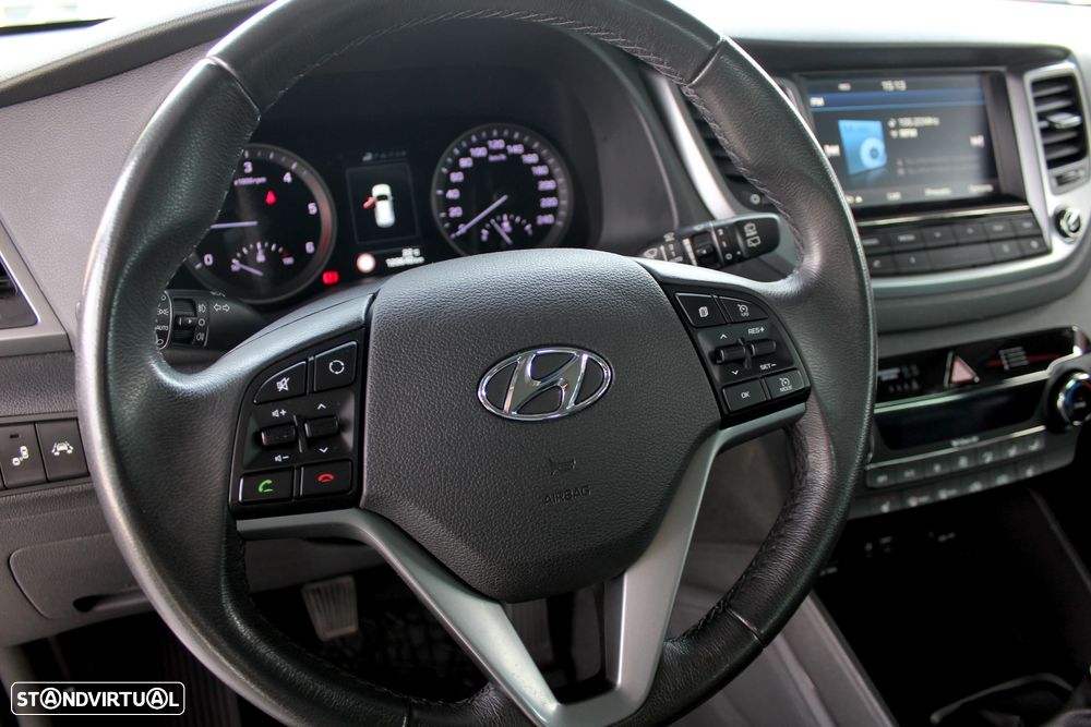 Hyundai Tucson 1.7 CRDi Executive - 15