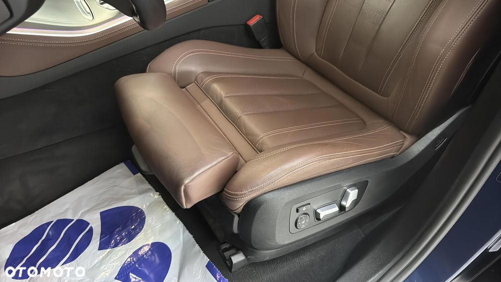 BMW X5 xDrive25d - 13