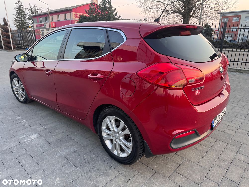 Kia Ceed 1.6 GDI Platinum Edition - 3
