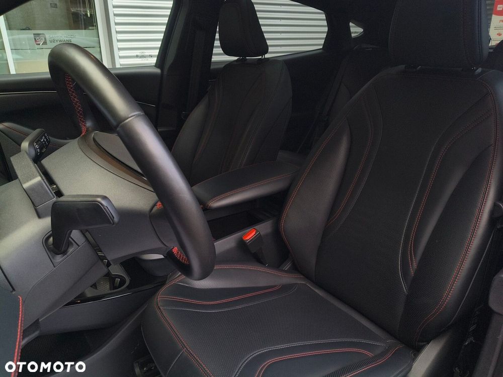 Ford Mustang Mach-E 98kWh AWD - 29