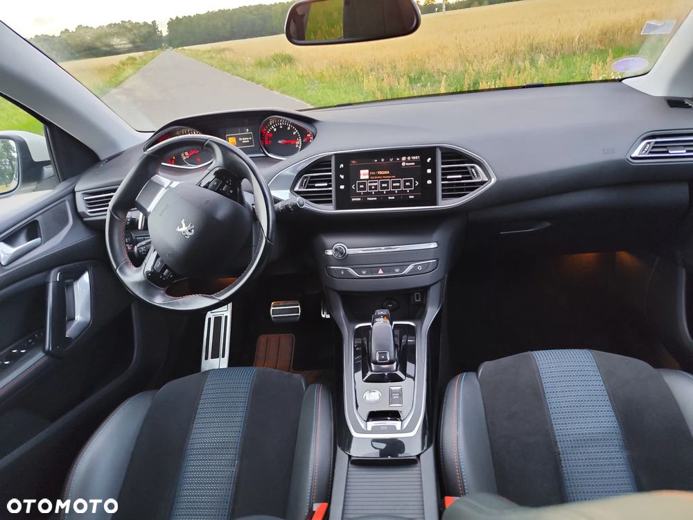 Peugeot 308 PureTech 130 GPF EAT8 Stop & Start Tech Edition - 29