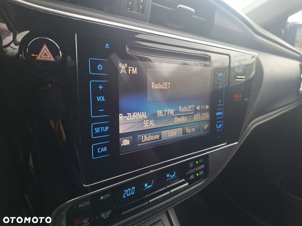 Toyota Auris - 21
