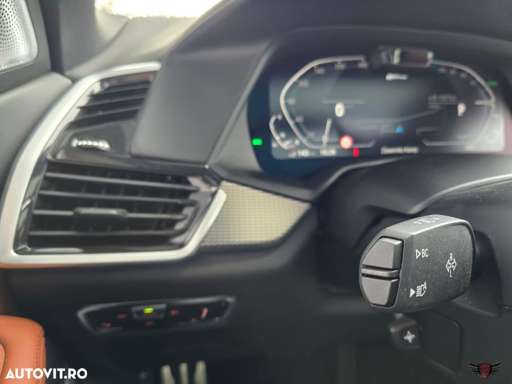 BMW X5 xDrive45e - 22