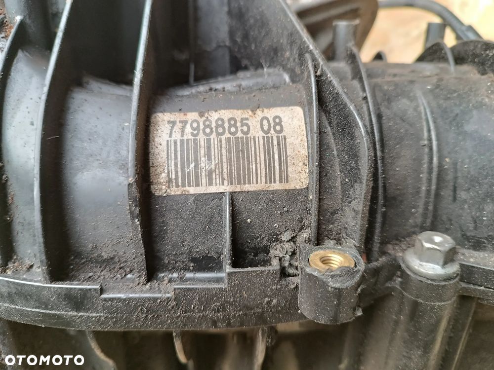 KOLEKTOR SSĄCY BMW E84 E90 E87 E60 2.0D 779888508 - 3