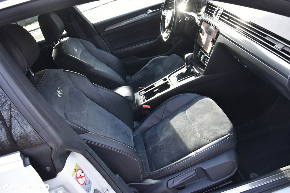 Volkswagen Arteon 2.0 TDI R-Line DSG - 11