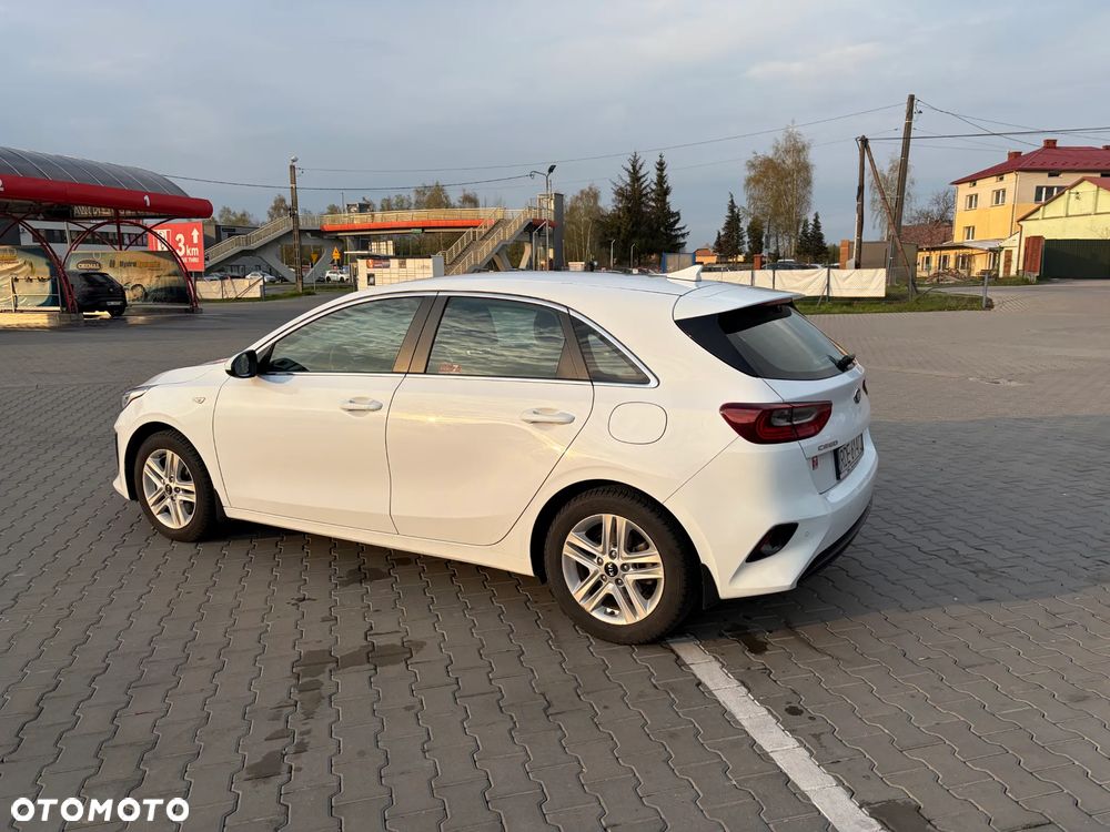 Kia Ceed 1.0 T-GDI M - 8