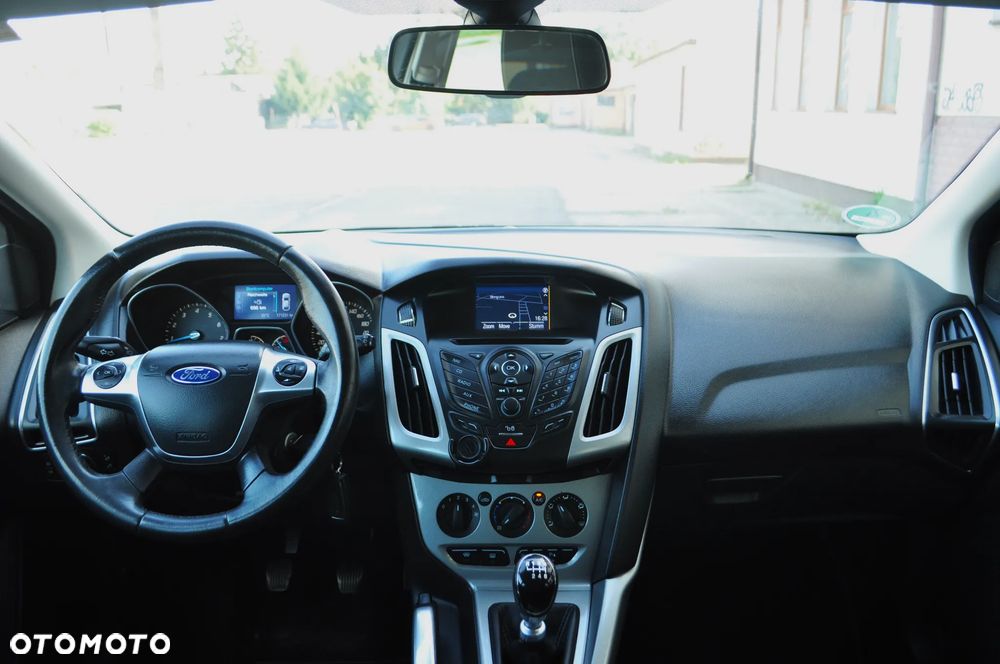 Ford Focus 1.0 EcoBoost Start-Stopp-System Champions Edition - 12