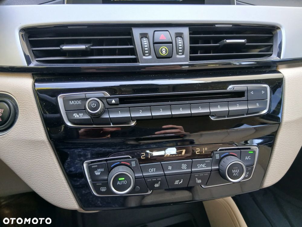 BMW X1 sDrive18d - 17